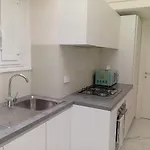 La Casa Di Megaride